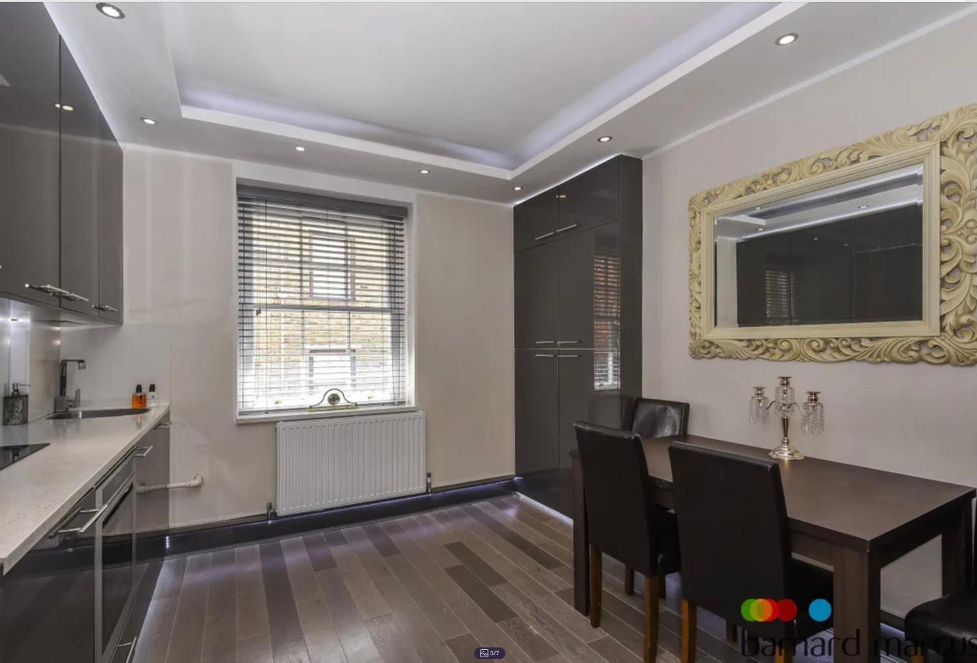 Covent Garden Two Bedroom Flat London Exterior photo